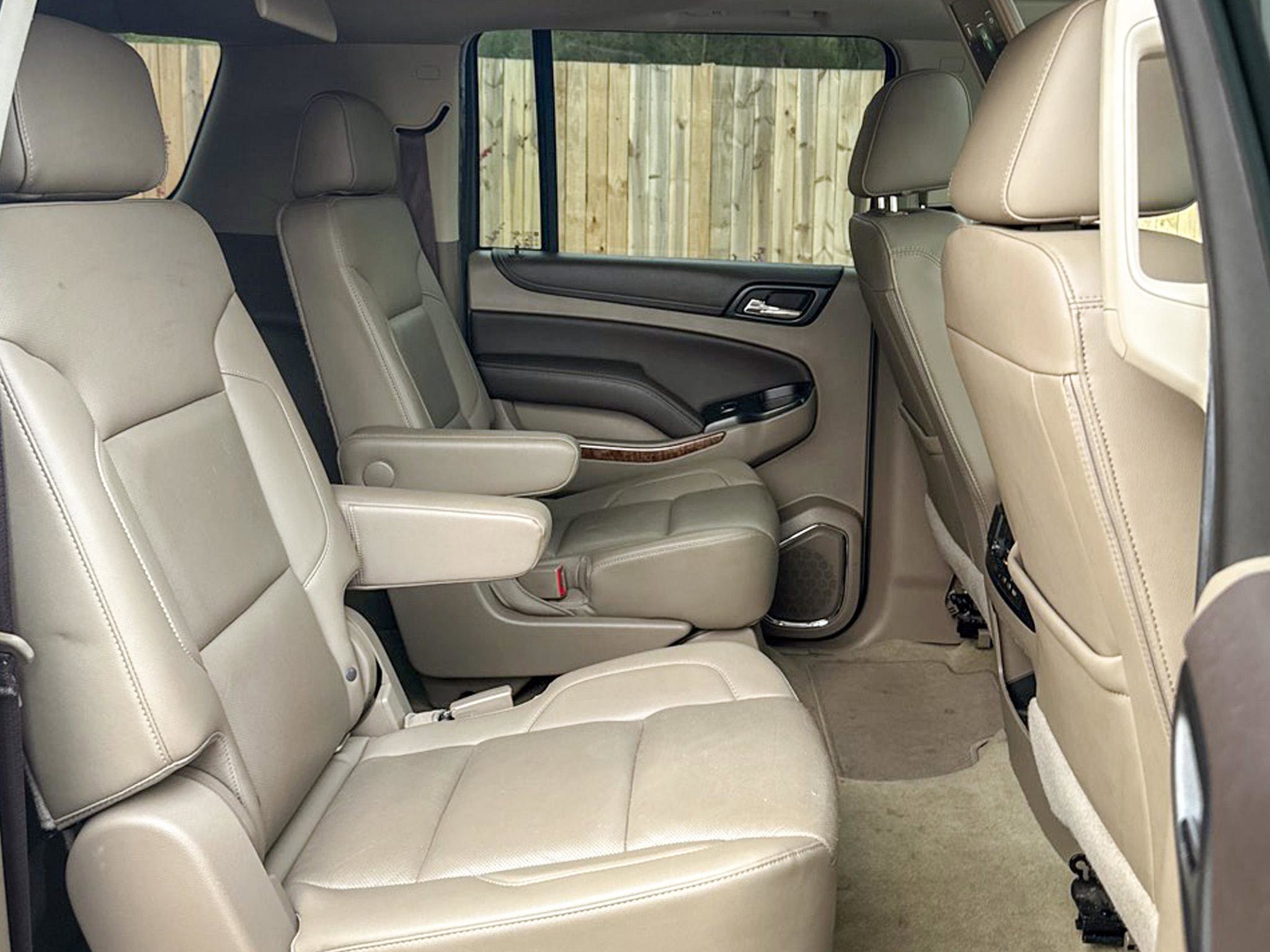 Used 2017 Chevrolet Suburban Premier image 28