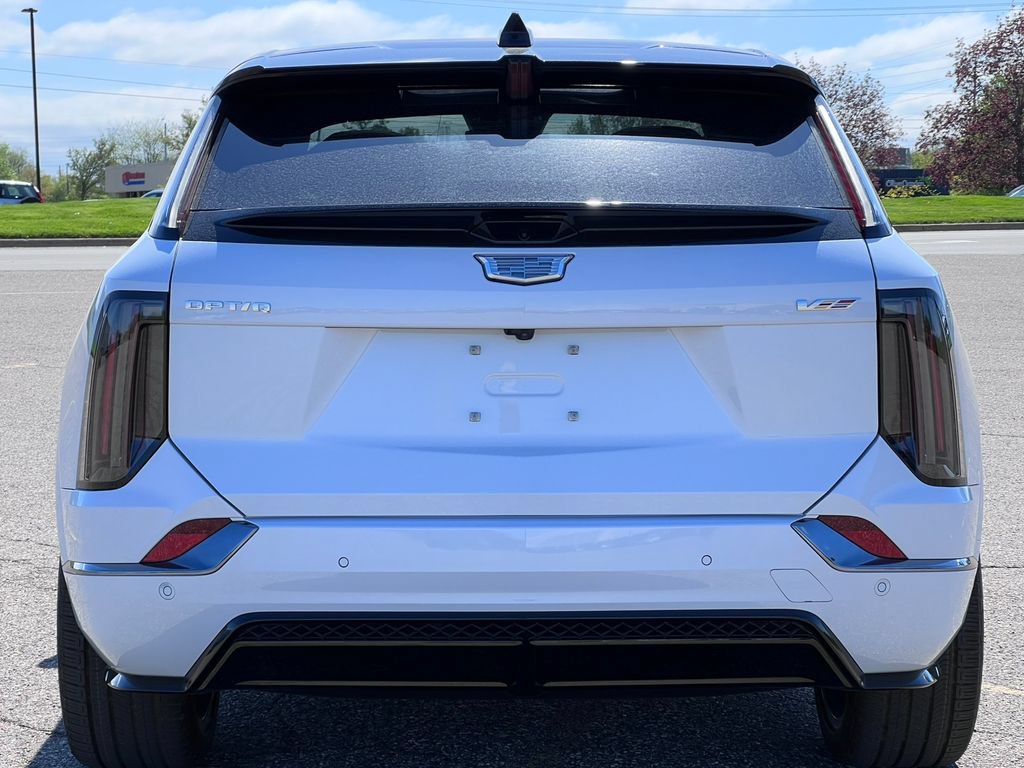 New 2026 Cadillac Optiq V AWD/4WD image 41