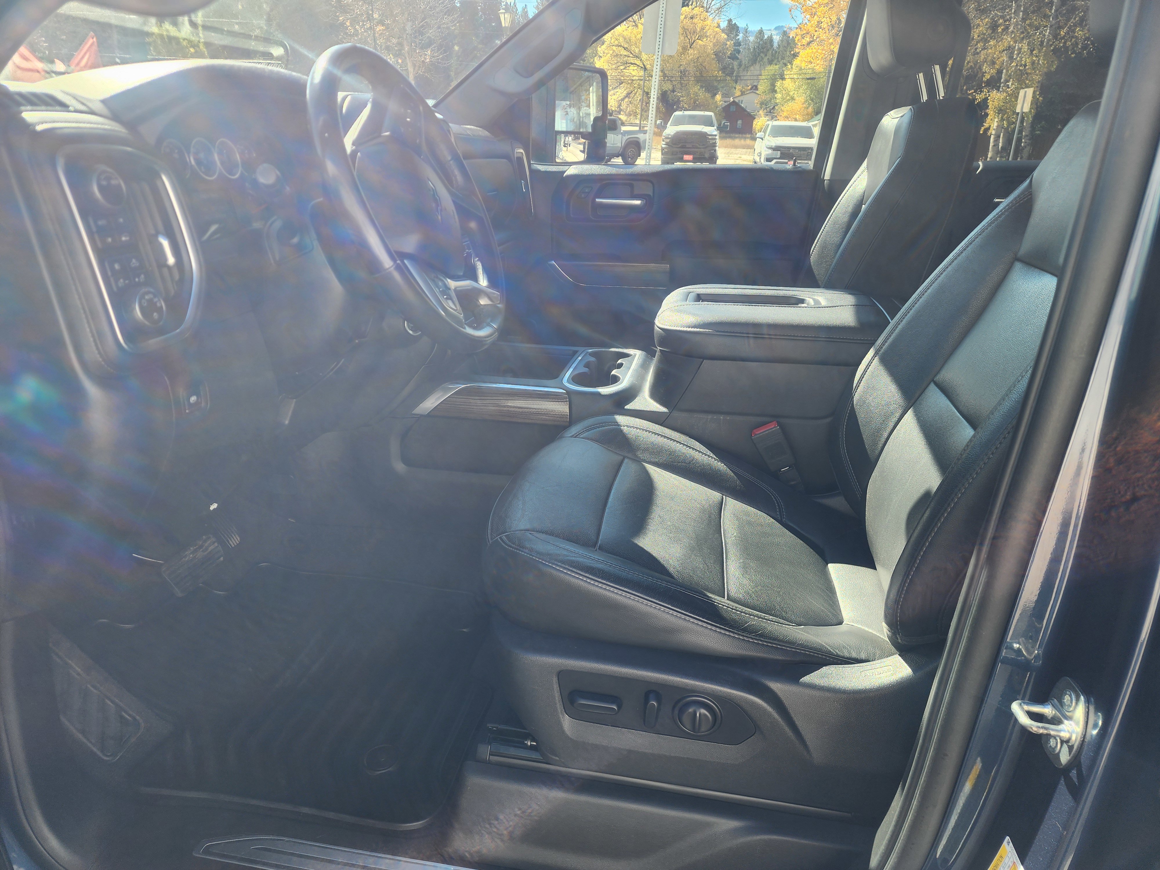 Used 2020 Chevrolet Silverado 1500 RST w/ All-Star Edition image 7