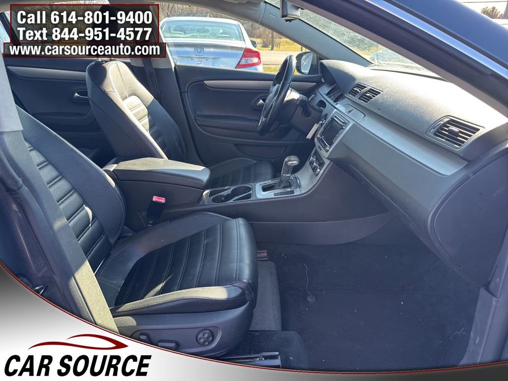 Used 2011 Volkswagen CC Sport image 23