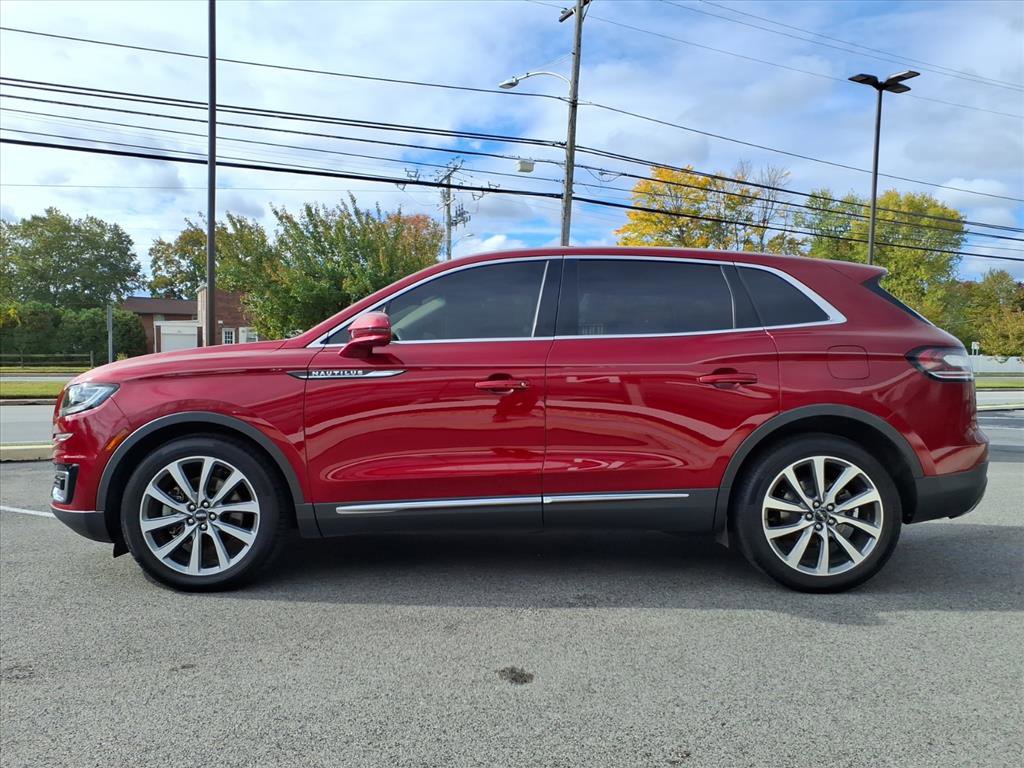 Used 2019 Lincoln Nautilus Select image 4