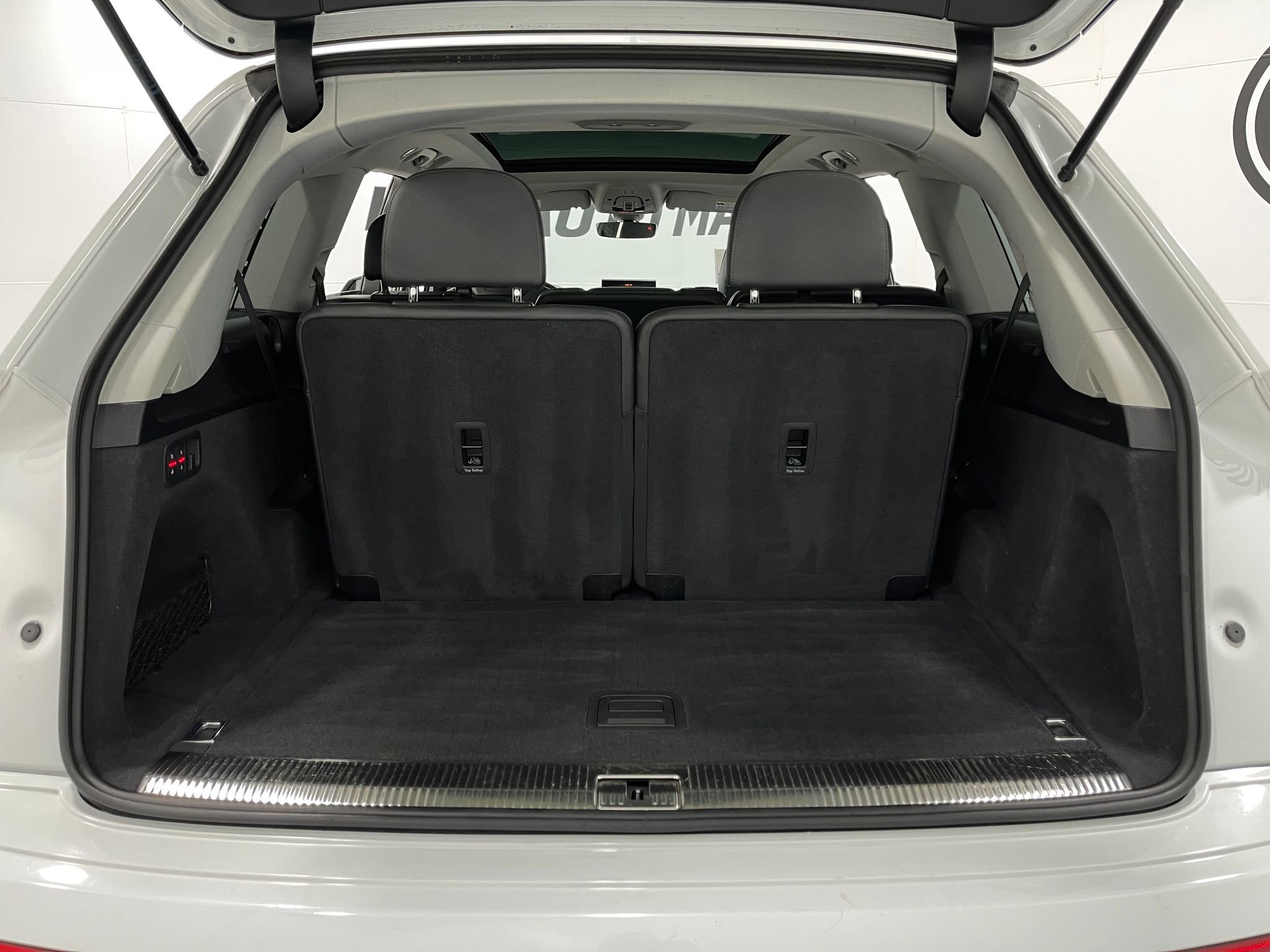 Used 2018 Audi Q7 3.0T Prestige w/ Prestige Package image 28