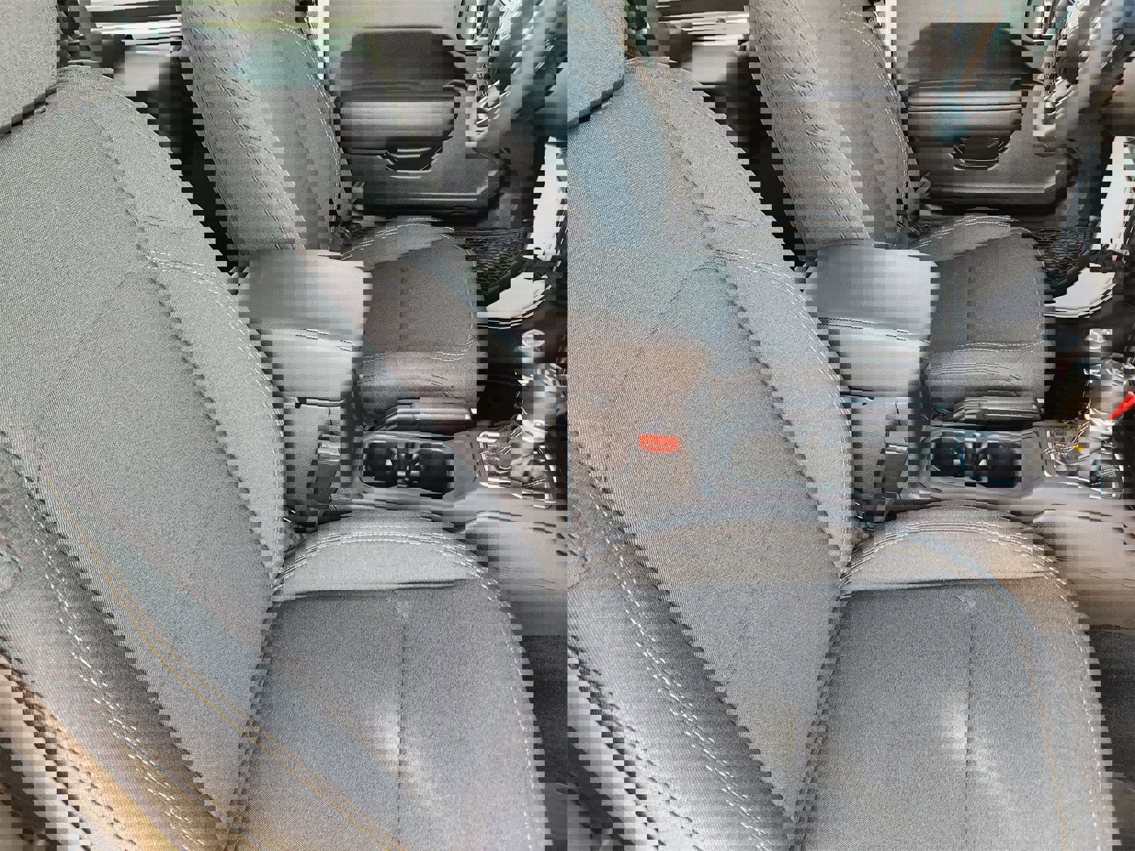 Used 2024 Jeep Wrangler Sport image 22