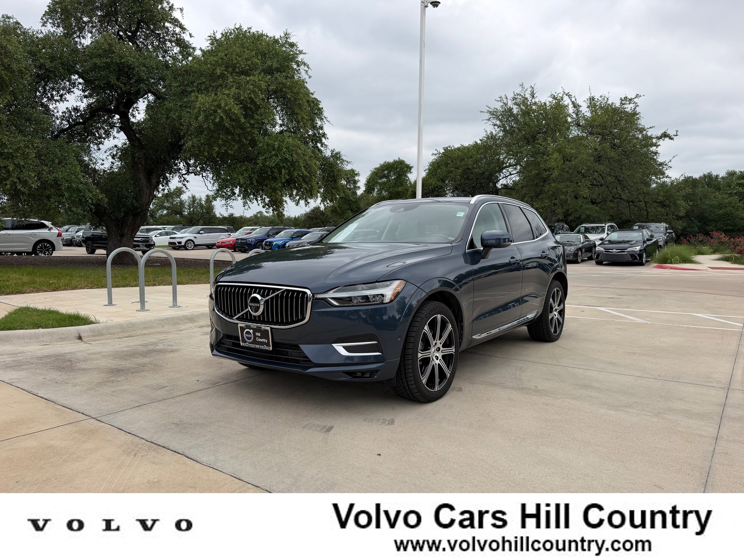 Used 2020 Volvo XC60 T5 Inscription AWD/4WD image 1