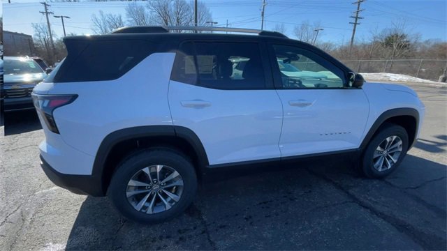 New 2026 Chevrolet Equinox LT w/ Convenience Package II image 2