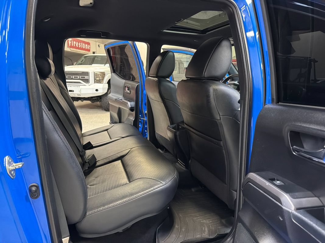 Used 2019 Toyota Tacoma TRD Pro AWD/4WD image 42