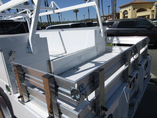 New 2026 Ford F550 2WD Crew Cab Super Duty image 13