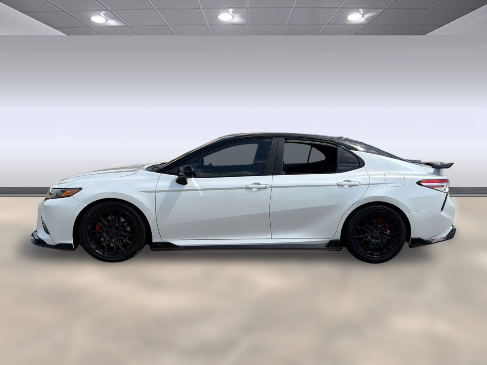 Used 2020 Toyota Camry TRD image 2