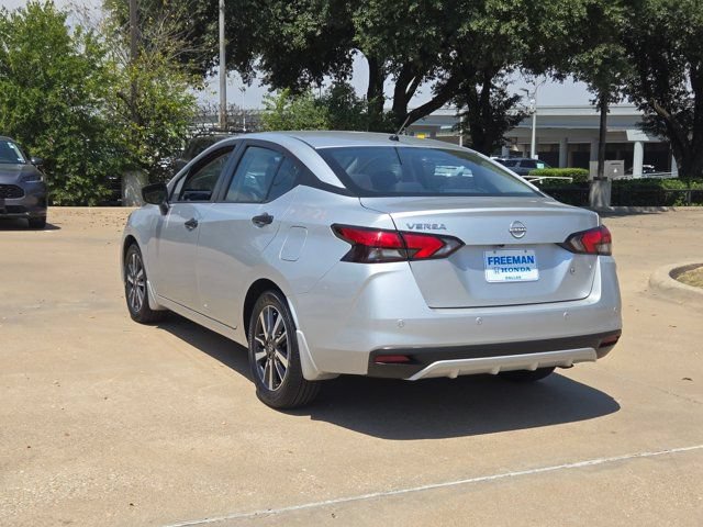 Used 2025 Nissan Versa S w/ S Plus Package FWD image 7