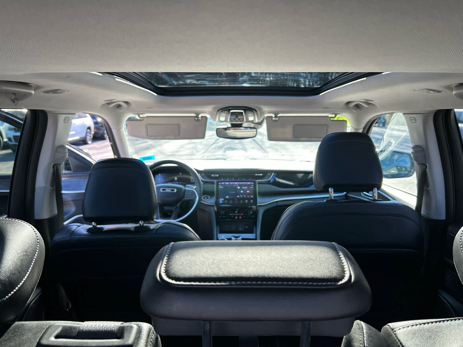 Used 2023 Jeep Grand Cherokee 4WD 4xe image 42