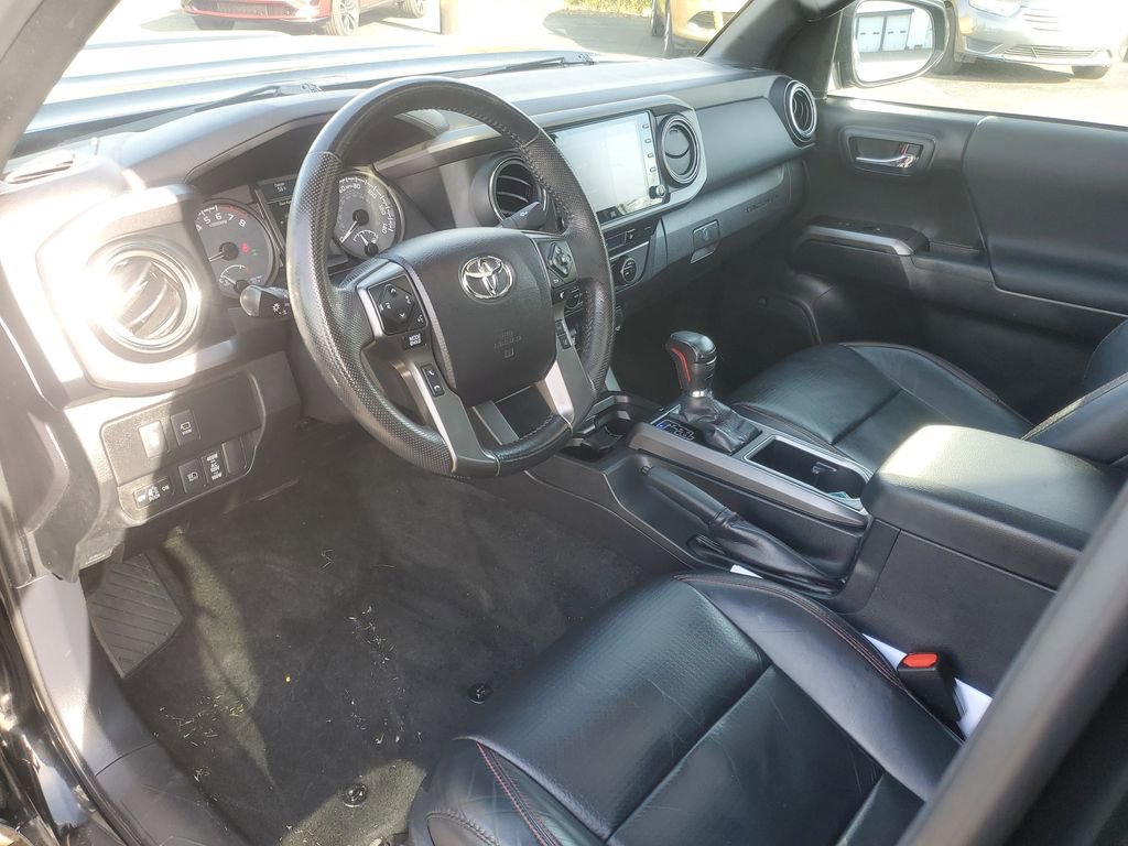 Used 2021 Toyota Tacoma TRD Pro AWD/4WD image 9