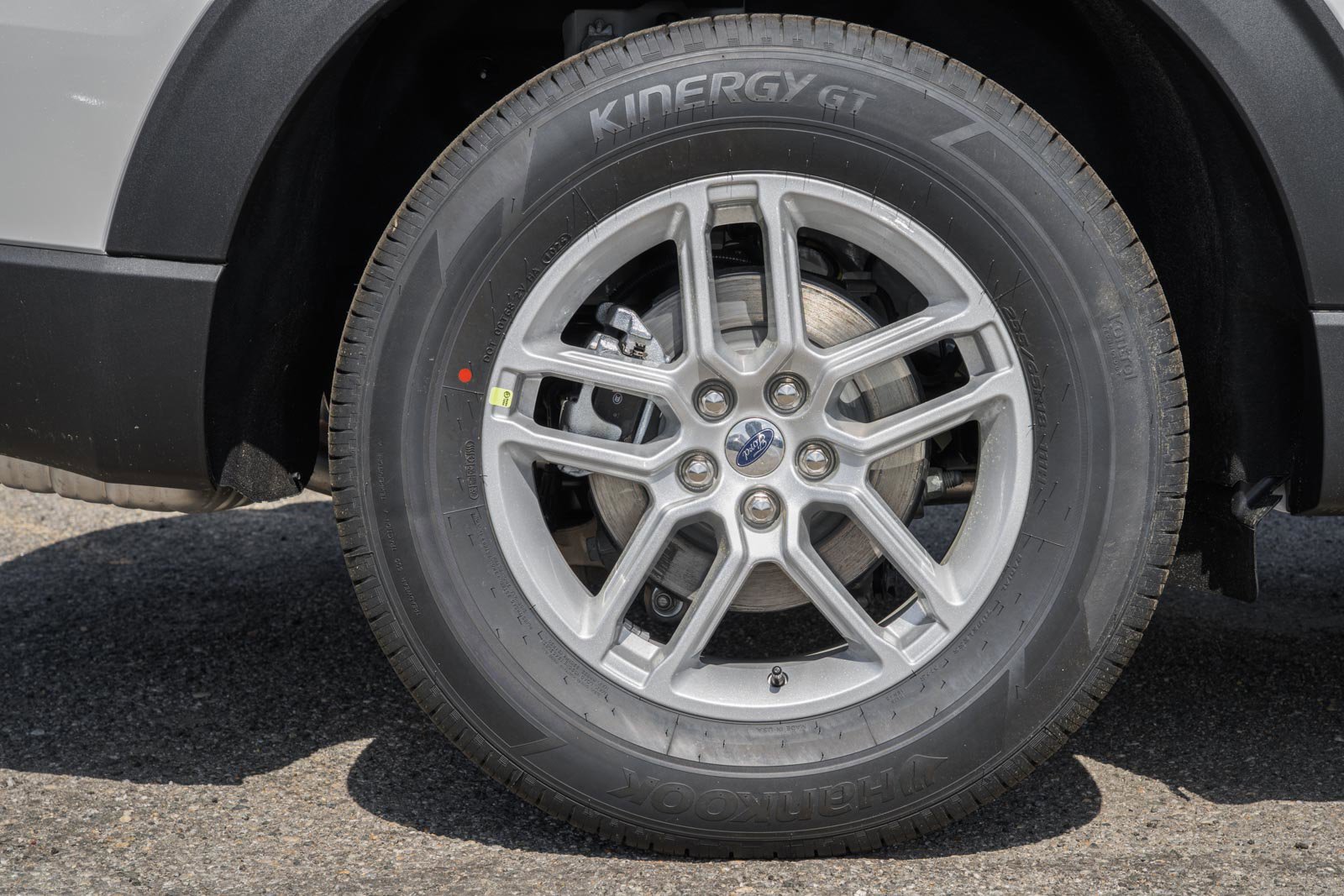 New 2026 Ford Explorer Active AWD/4WD image 17