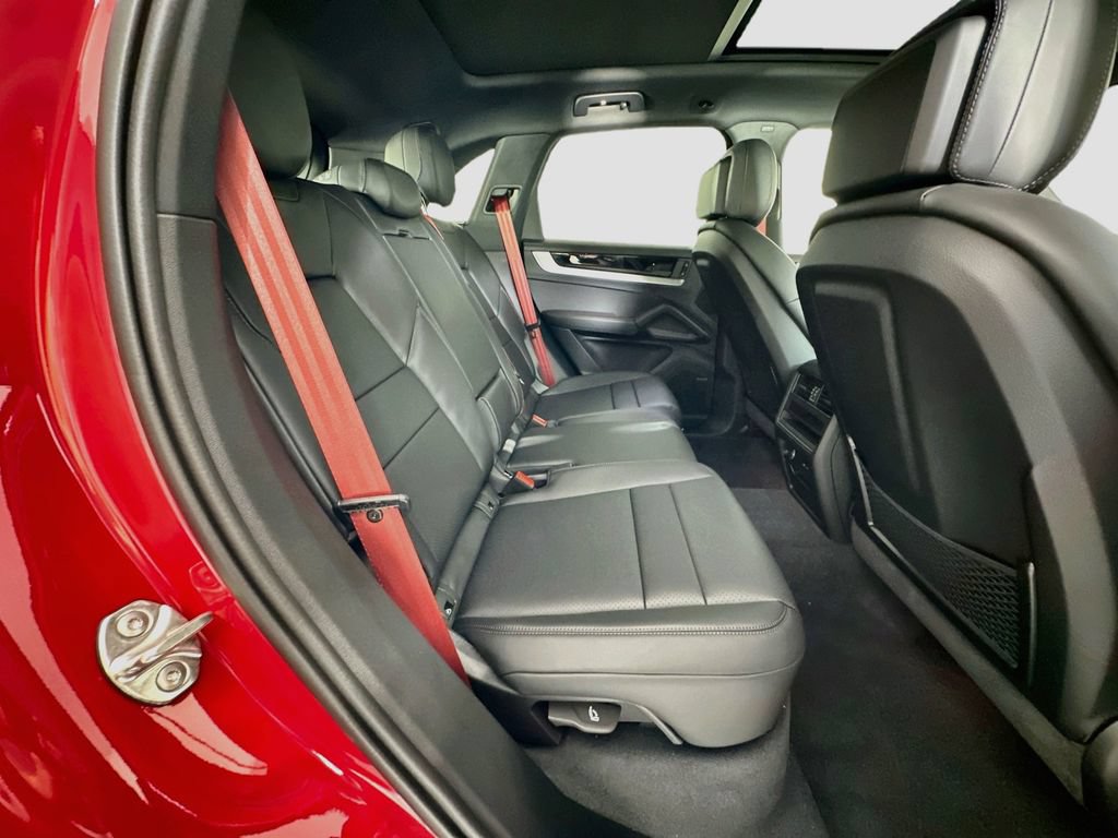New 2026 Porsche Cayenne AWD/4WD image 29