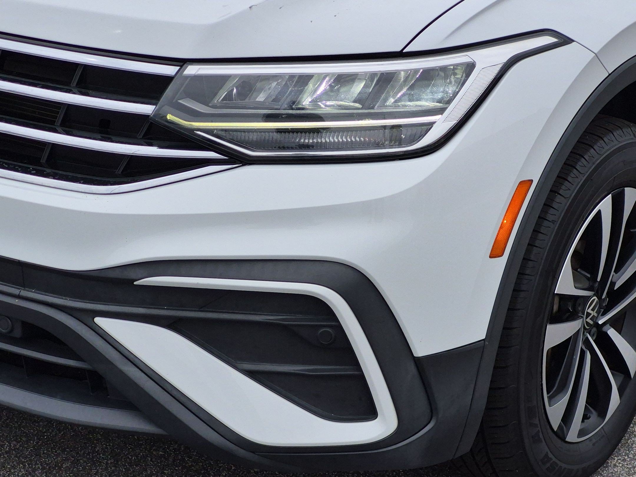 Used 2022 Volkswagen Tiguan S FWD image 9