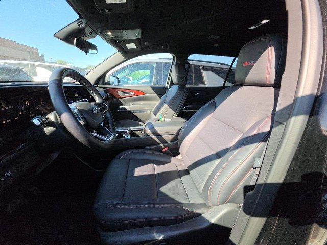 Used 2025 Chevrolet Traverse Z71 AWD/4WD image 8