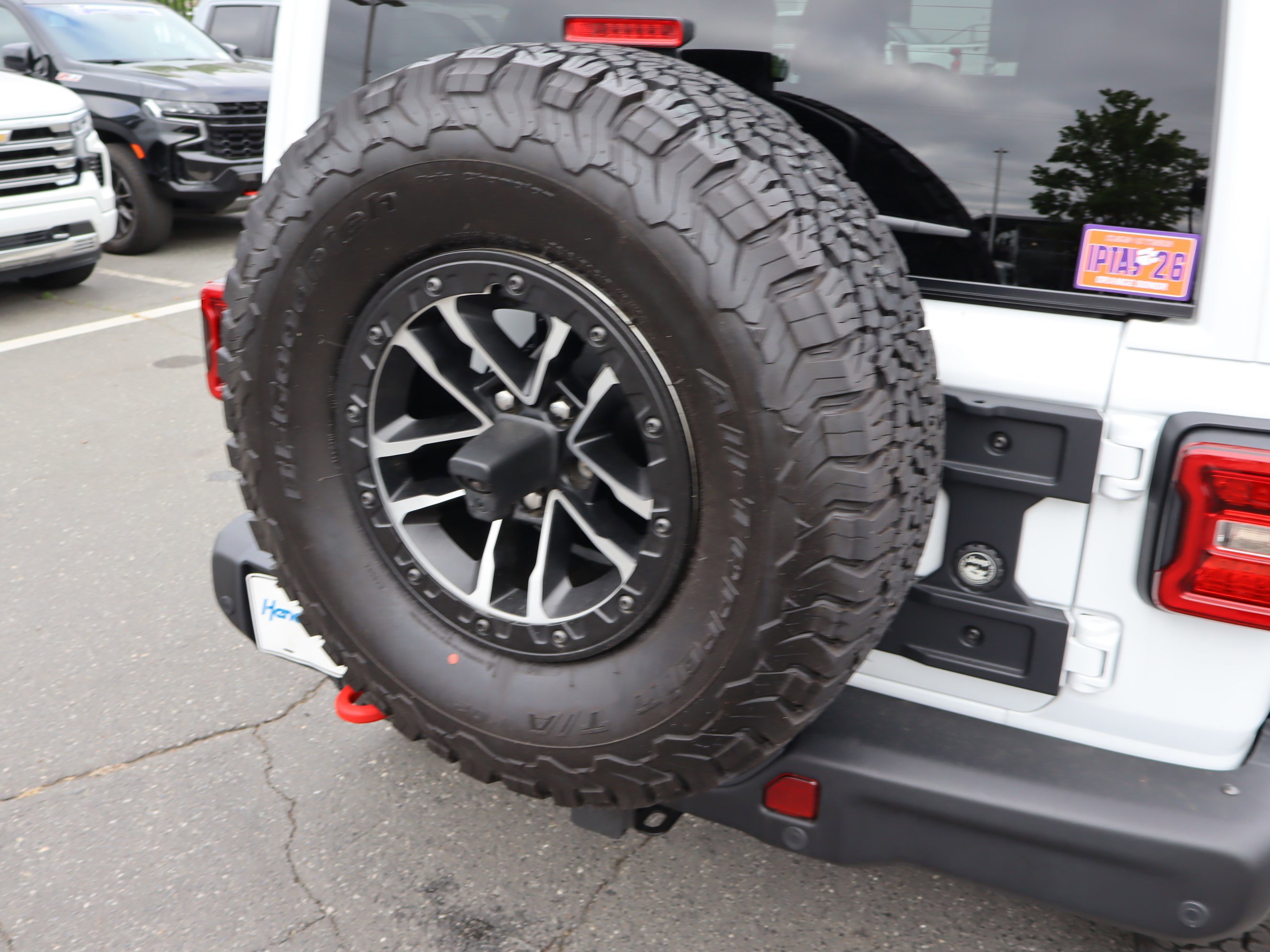 Used 2025 Jeep Wrangler Unlimited Rubicon AWD/4WD image 42