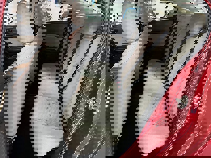 Used 2015 MAZDA MAZDA3 i Sport image 19