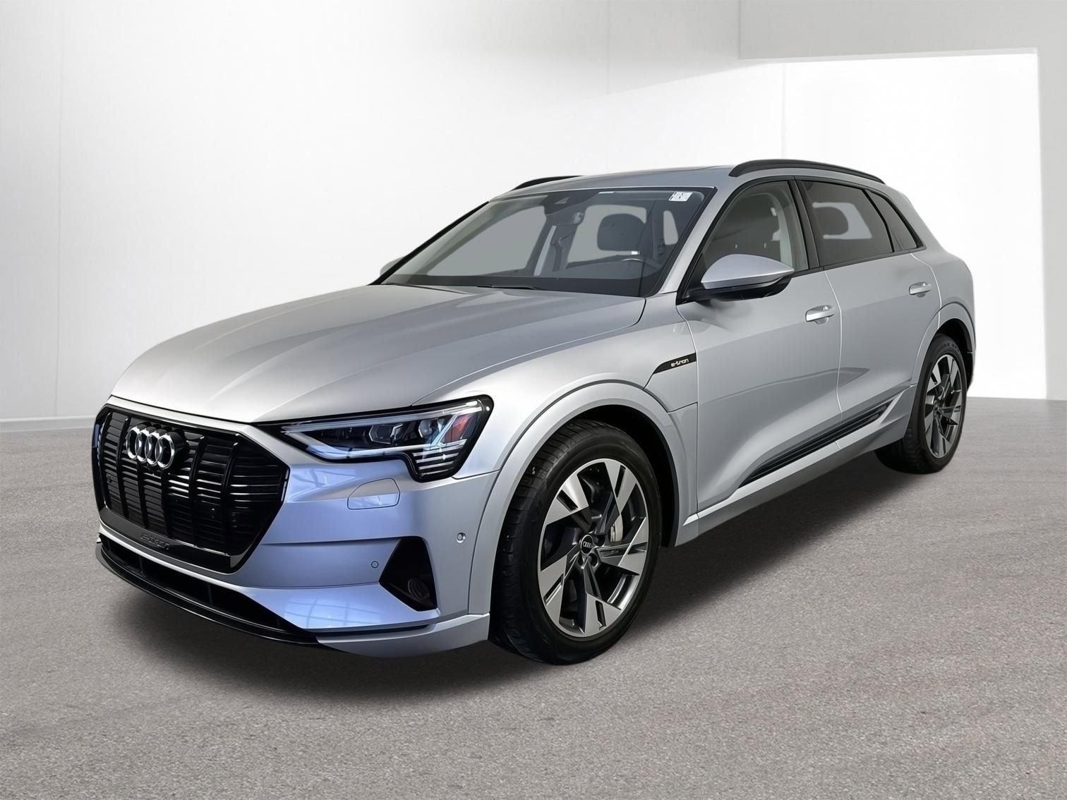 Used 2021 Audi e-tron Premium w/ Convenience Plus Package image 1