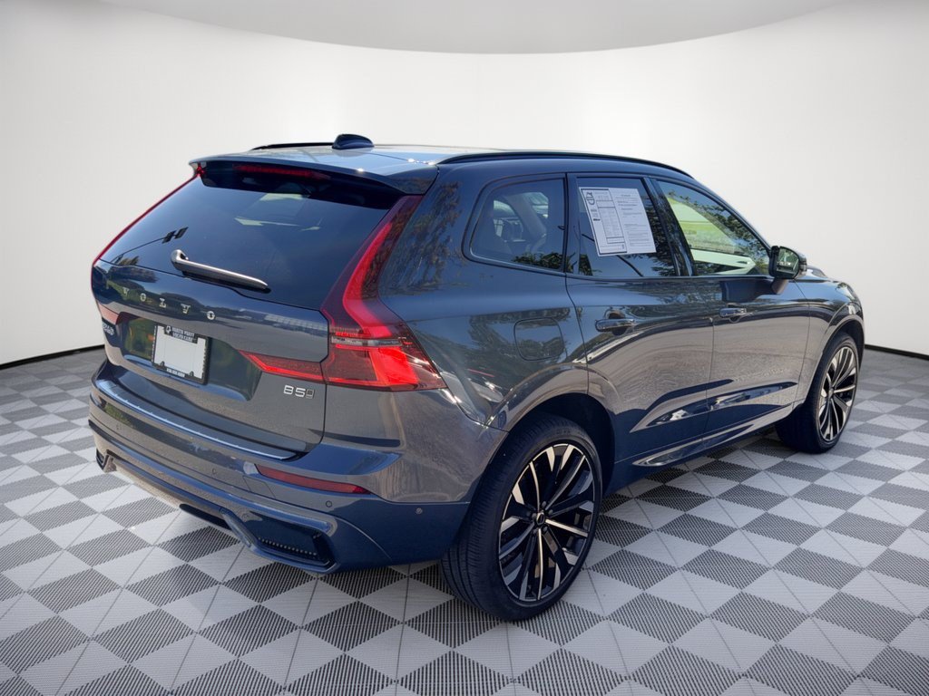 Used 2026 Volvo XC60 B5 Ultra AWD/4WD image 9