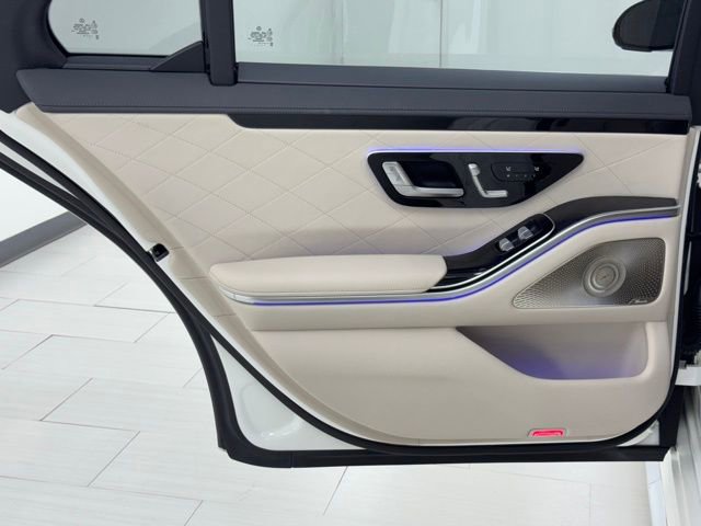 Used 2021 Mercedes-Benz S 580 4MATIC Sedan image 38