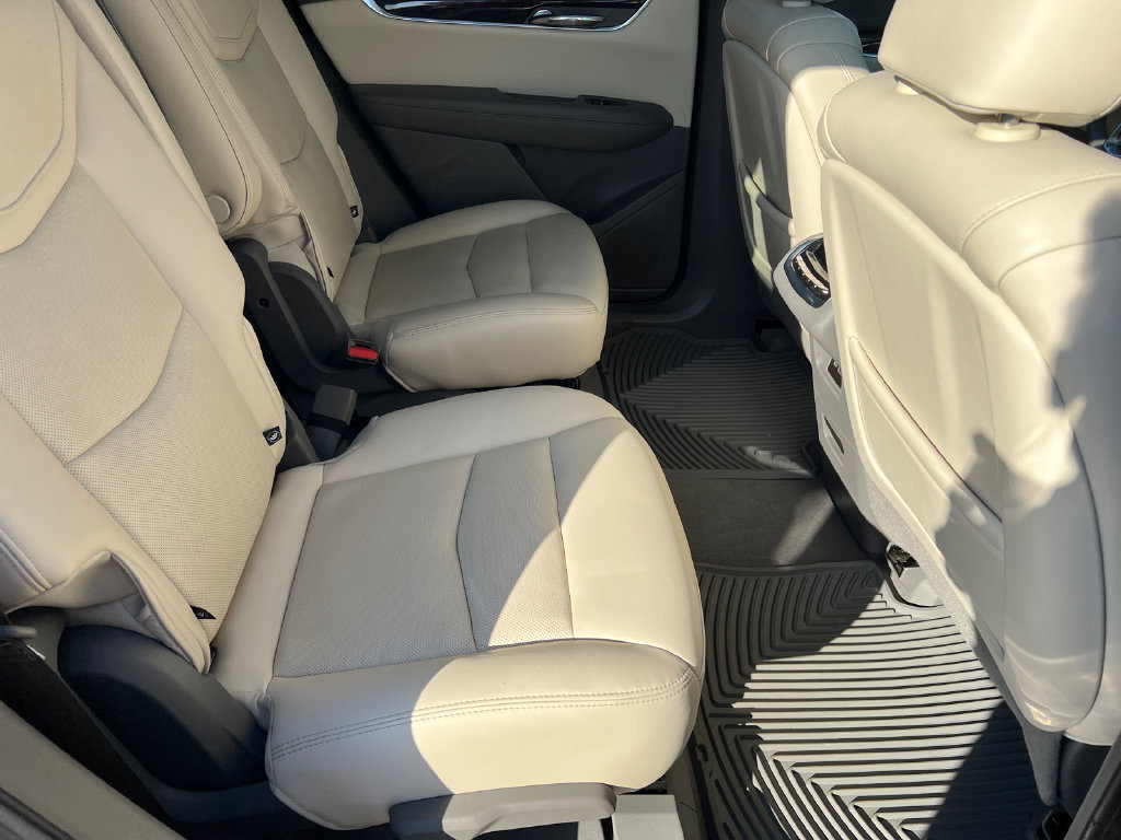 Used 2022 Cadillac XT6 Premium Luxury FWD image 10