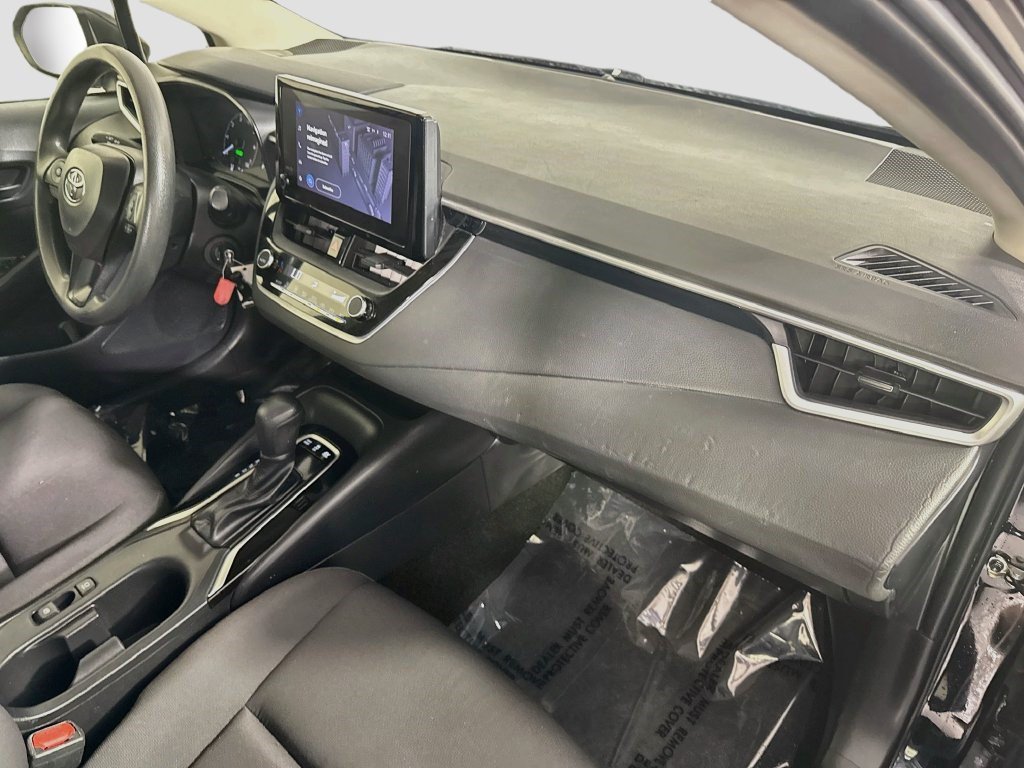 Used 2023 Toyota Corolla LE FWD image 28