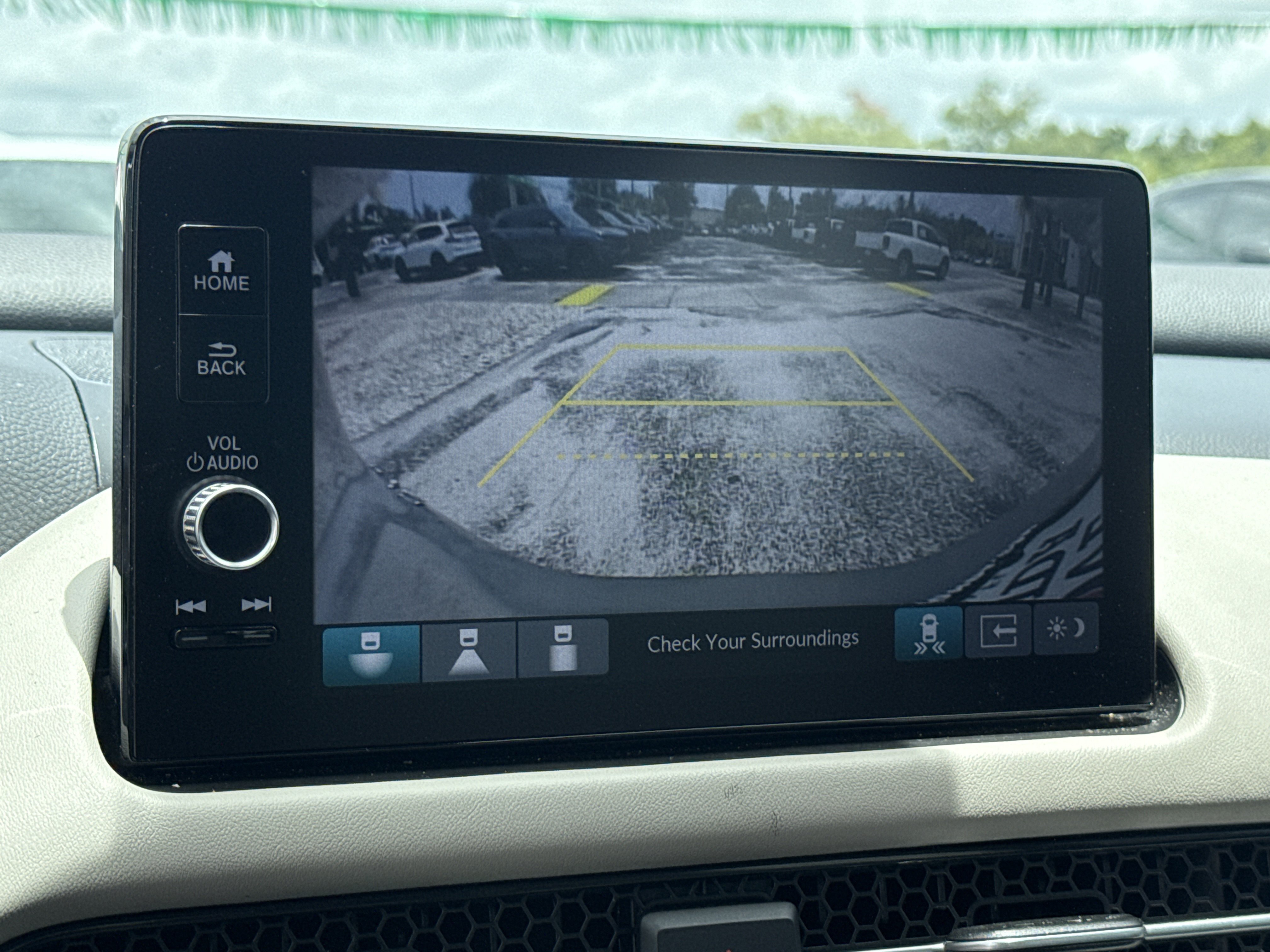 Certified 2025 Honda HR-V EX-L image 28