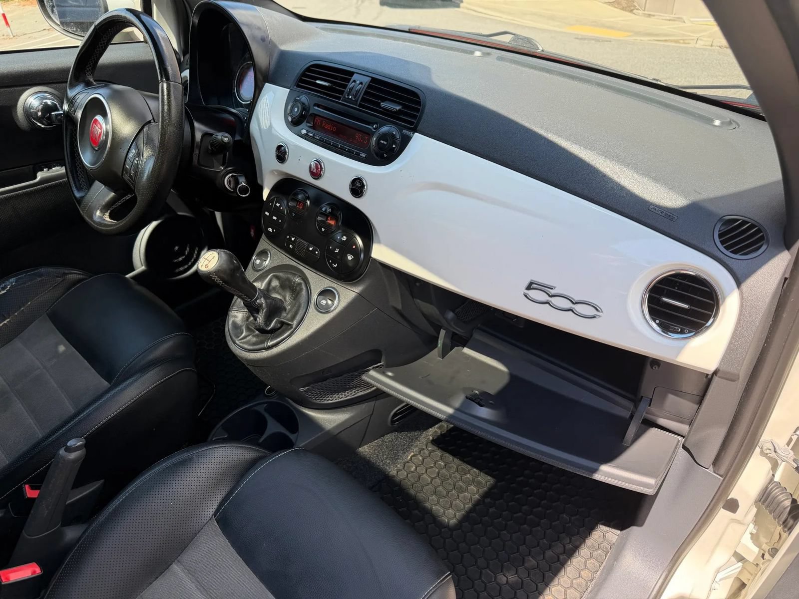 Used 2013 FIAT 500 Turbo w/ Comfort/Convenience Group FWD image 19
