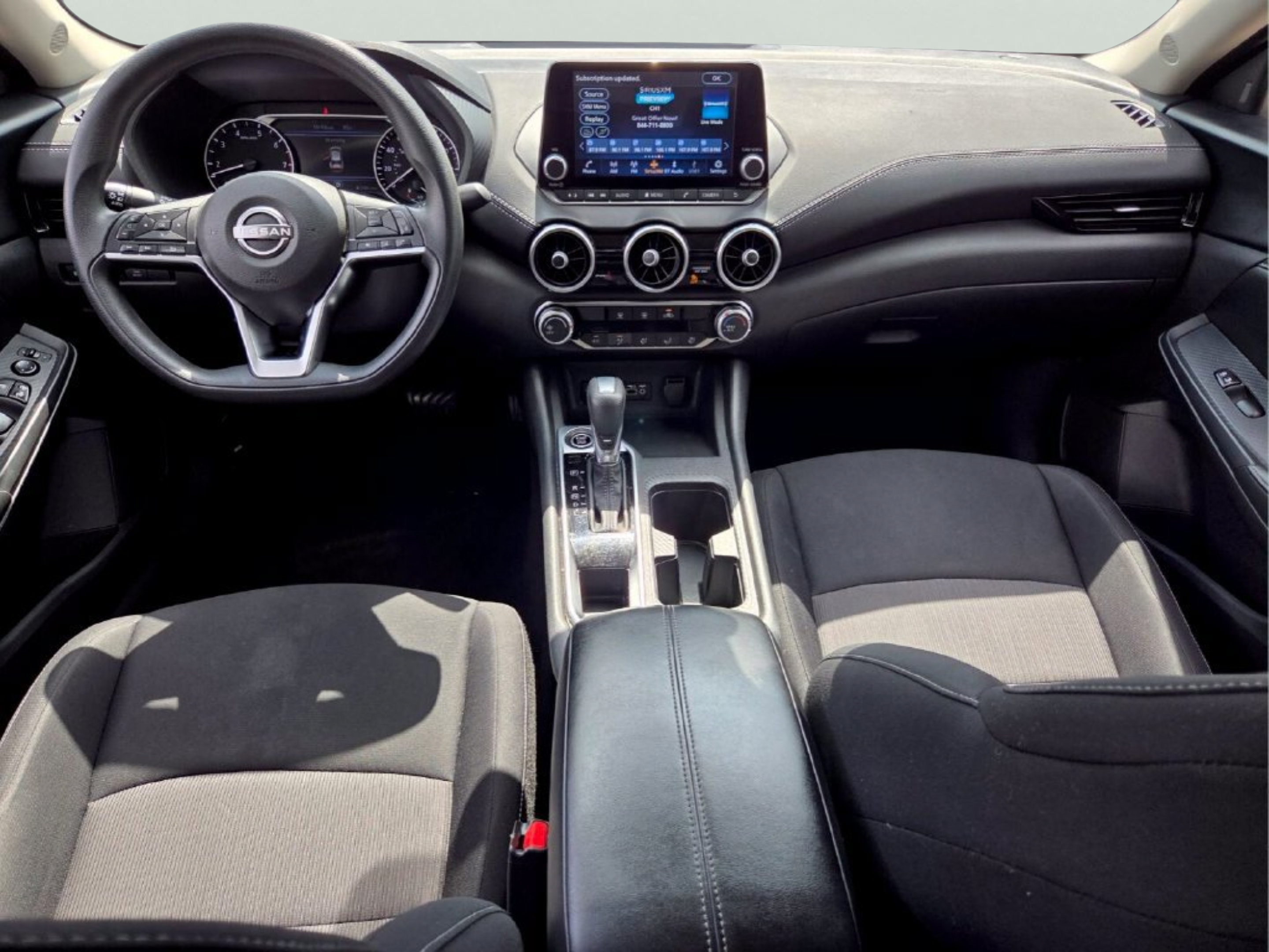 Used 2024 Nissan Sentra SV FWD image 12