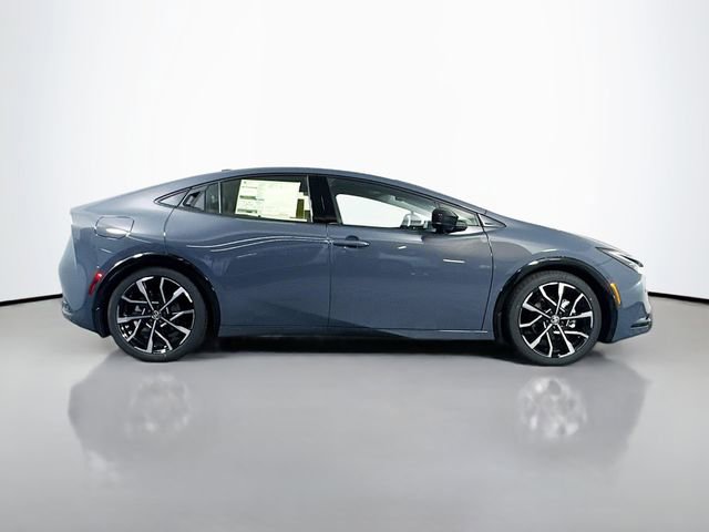 New 2026 Toyota Prius Plug-In Hybrid FWD image 9