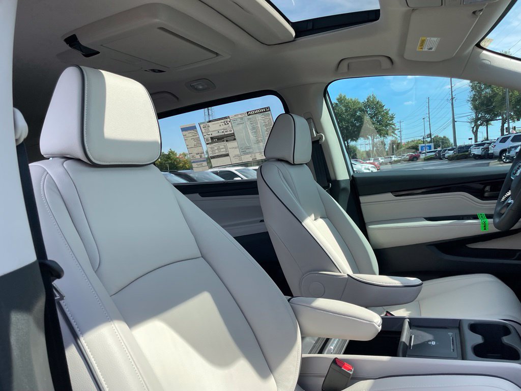 New 2027 Honda Odyssey Touring image 31