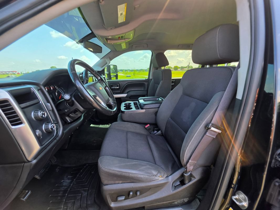 Used 2014 Chevrolet Silverado 1500 LT w/ LT Convenience Package AWD/4WD image 10