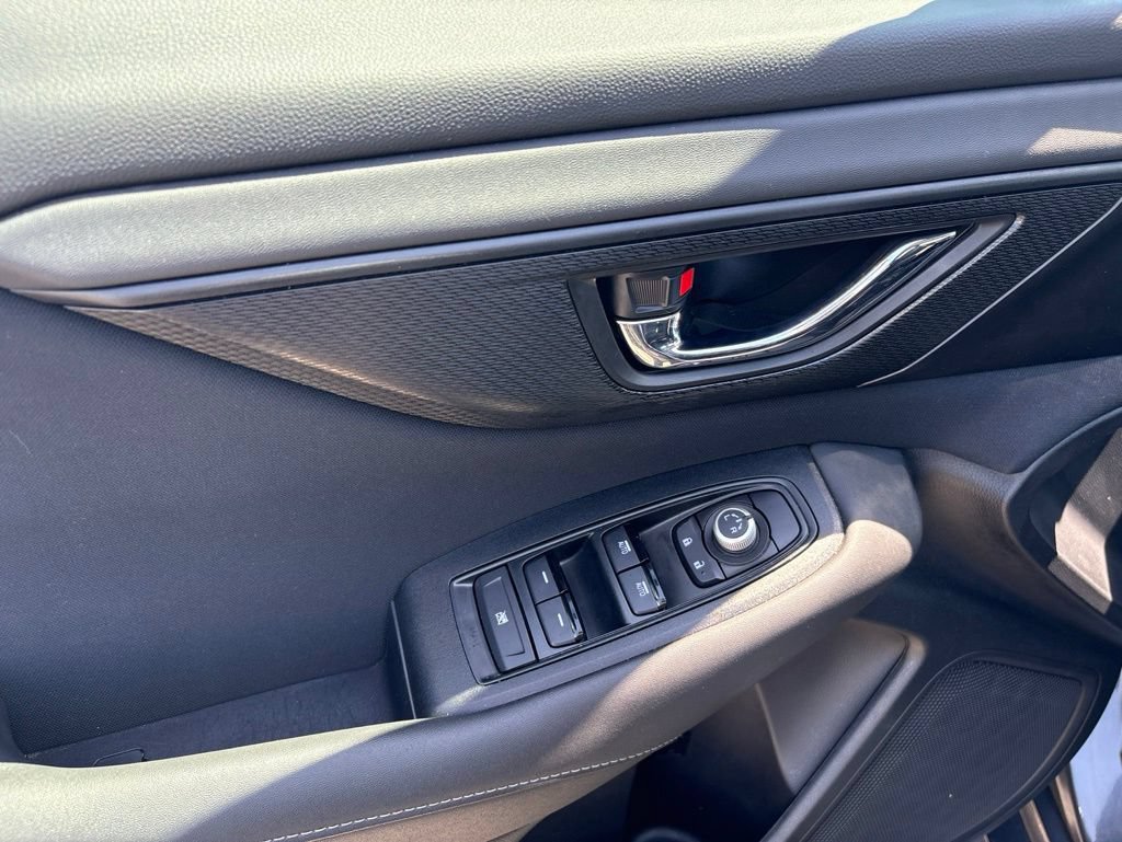 Certified 2025 Subaru Legacy Premium AWD/4WD image 18
