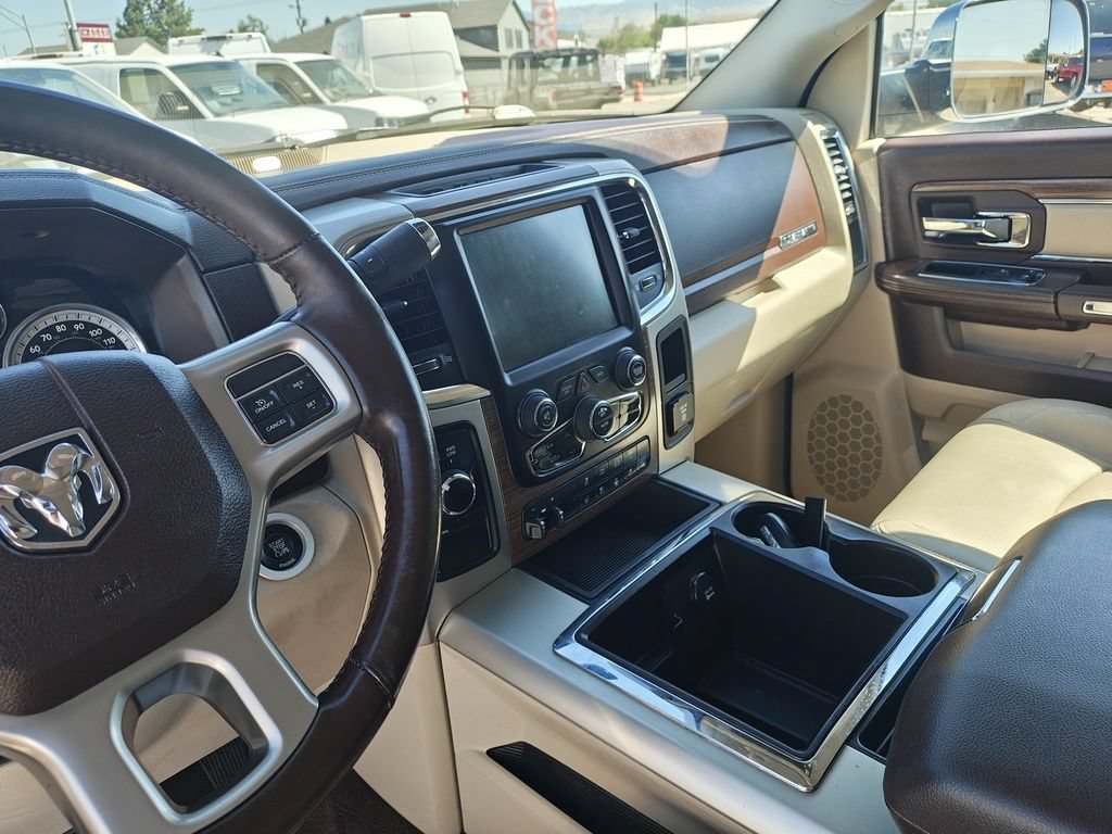 Used 2015 RAM 2500 Laramie w/ Convenience Group AWD/4WD image 6