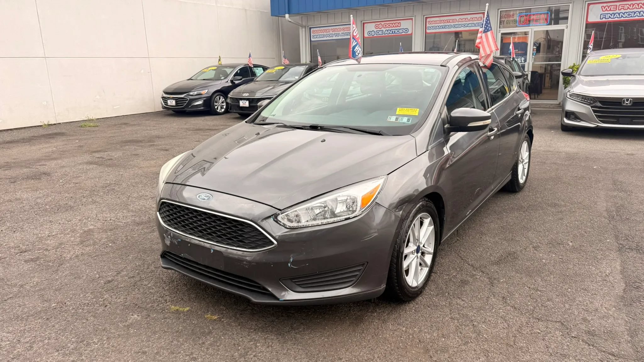 Used 2016 Ford Focus SE FWD image 4