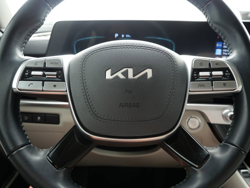 Used 2023 Kia Telluride S w/ S Sunroof Package FWD image 21