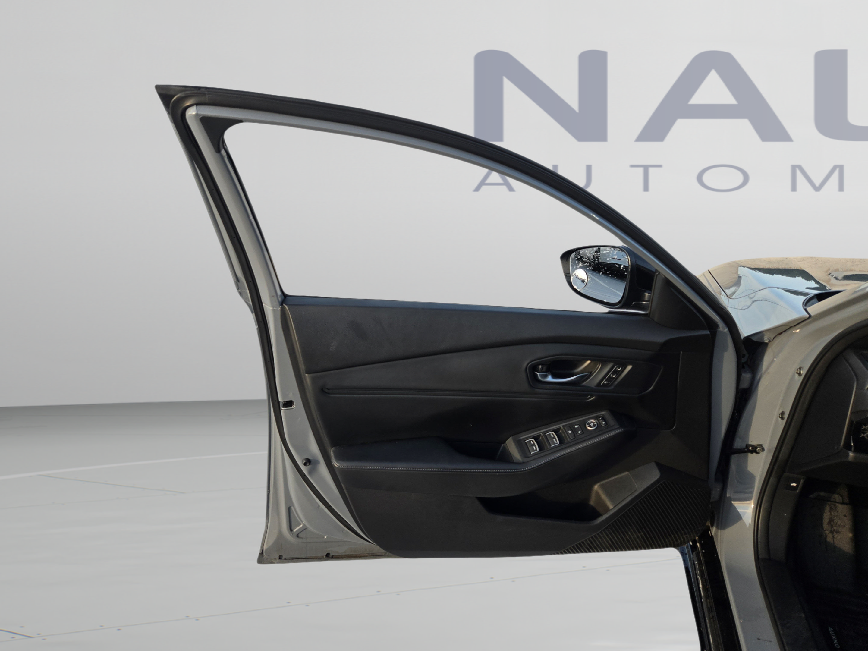 Used 2023 Honda Accord Sport image 11