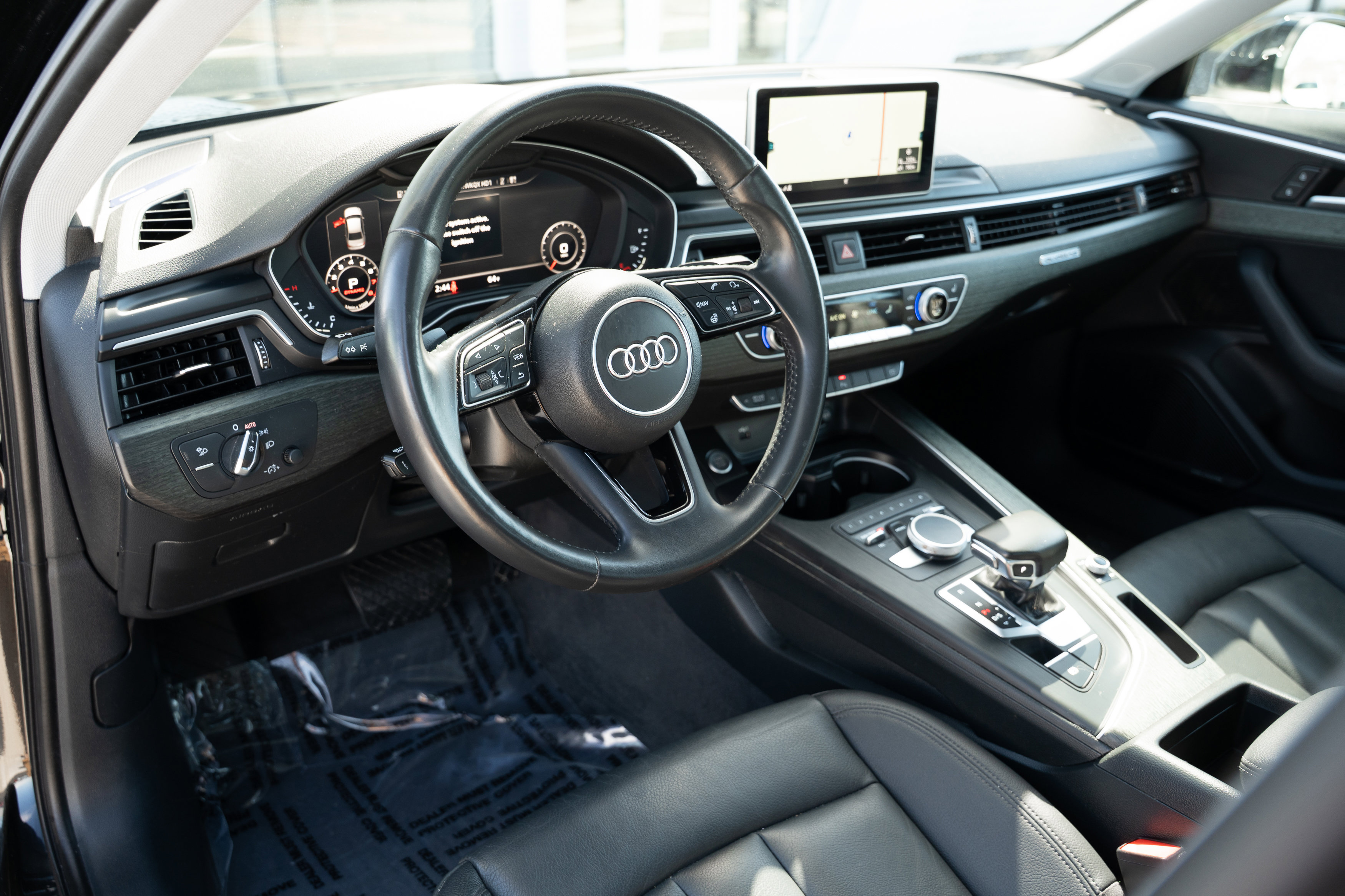 Used 2018 Audi A4 2.0T Premium Plus w/ Premium Plus Package image 10