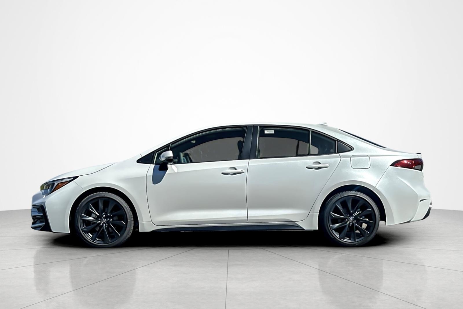 New 2026 Toyota Corolla XSE image 2