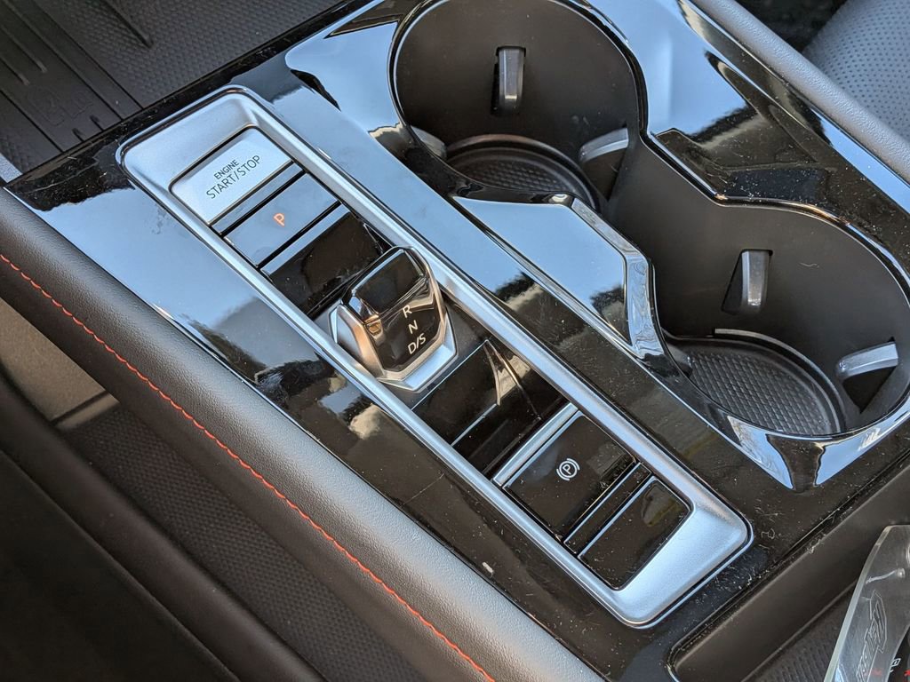 Used 2025 Volkswagen Atlas Peak Edition SE image 20