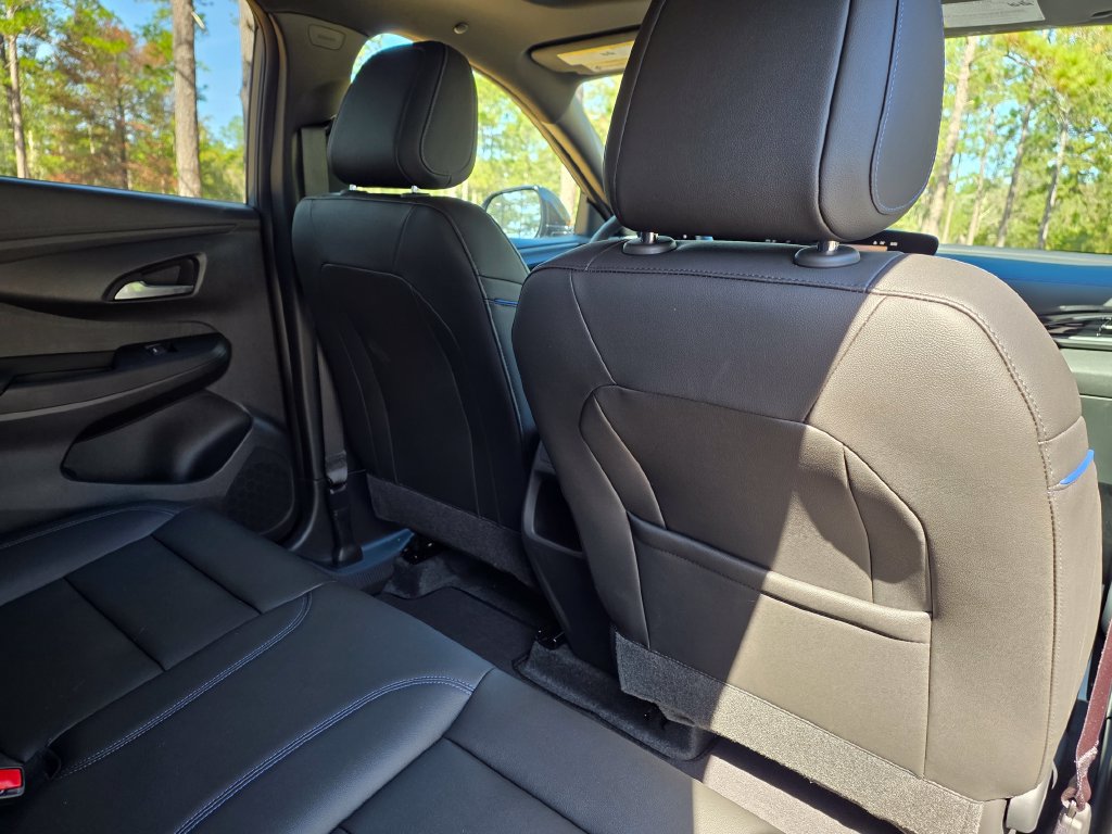 Used 2026 Buick Envista Sport Touring w/ Convenience I Package FWD image 21