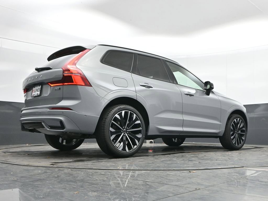 New 2026 Volvo XC60 B5 Ultra w/ Protection Package Premier image 34