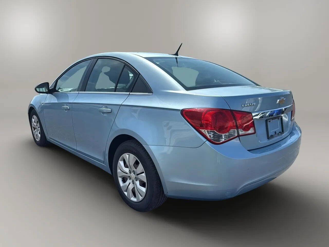 Used 2012 Chevrolet Cruze LS w/ Connectivity Package image 5