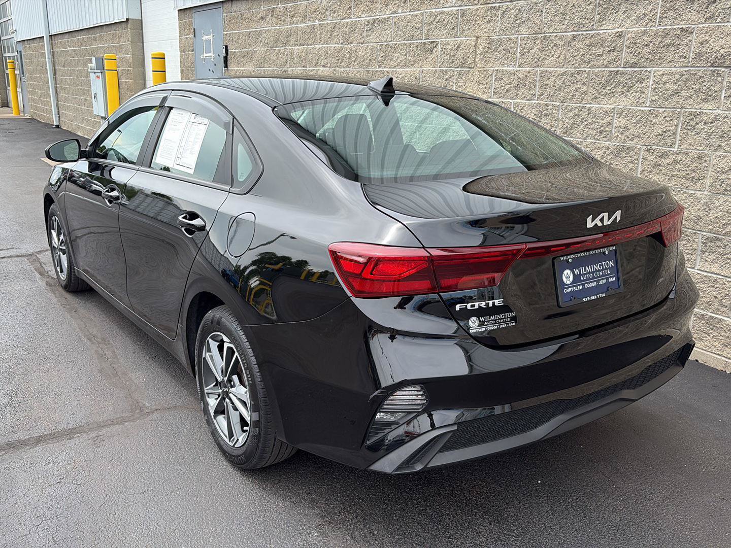 Used 2024 Kia Forte LXS FWD image 34