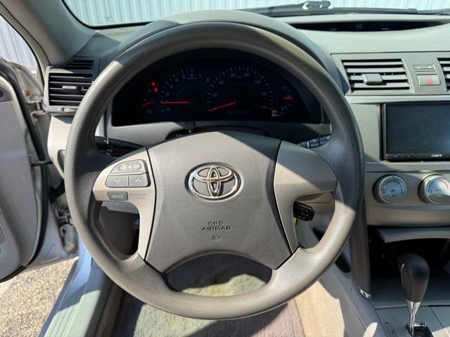 Used 2011 Toyota Camry LE image 18