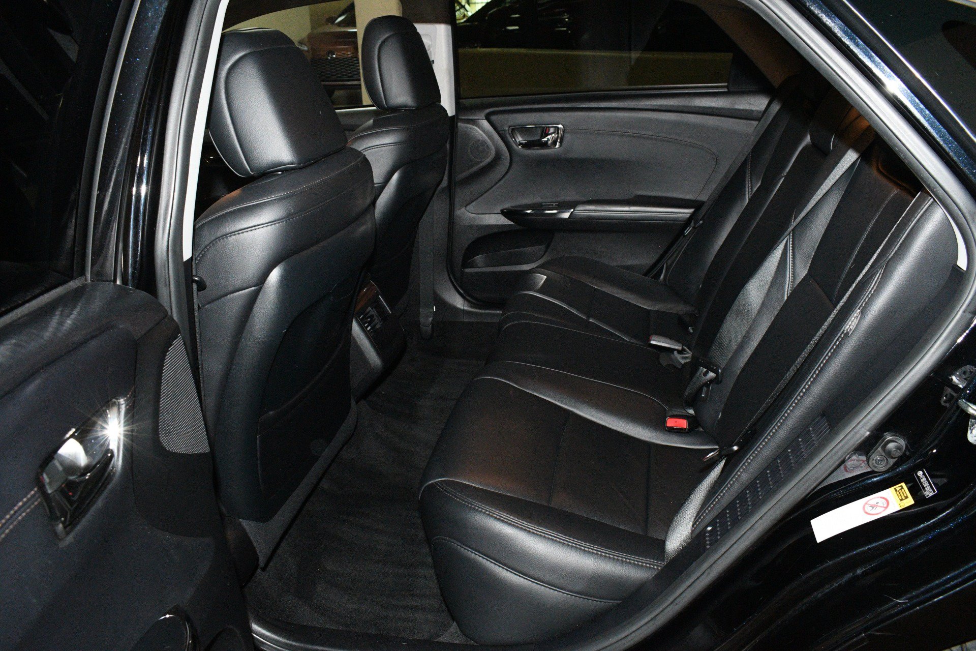 Used 2015 Toyota Avalon XLE Touring FWD image 47