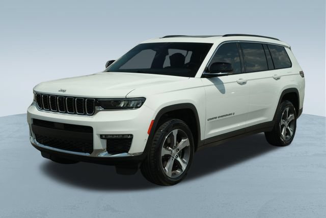 Used 2024 Jeep Grand Cherokee L Limited w/ Luxury Tech Group II RWD image 3