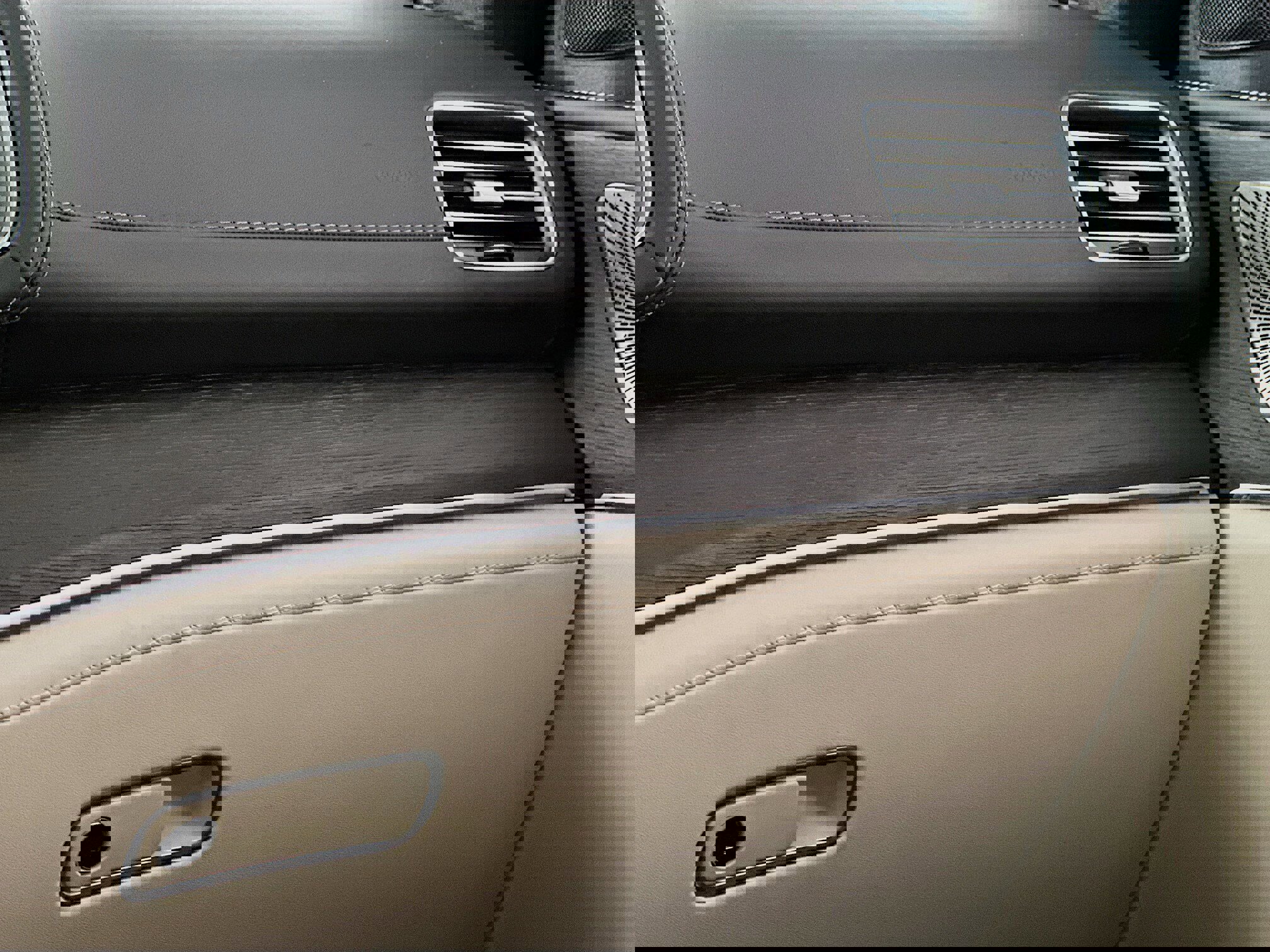 Used 2025 Mercedes-Benz GLE 53 AMG 4MATIC Coupe image 16