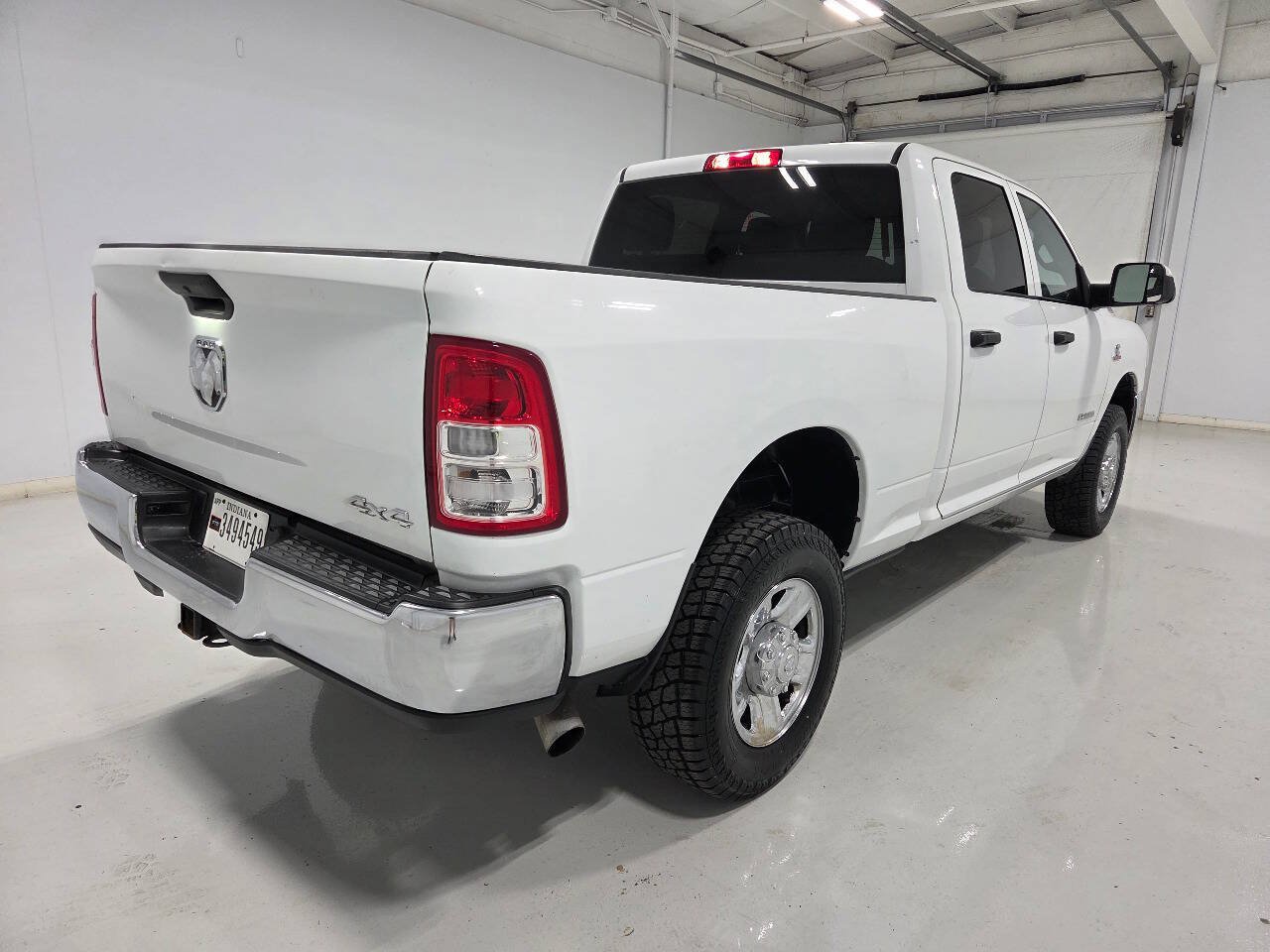 Used 2022 RAM 2500 Tradesman w/ Chrome Appearance Group AWD/4WD image 6