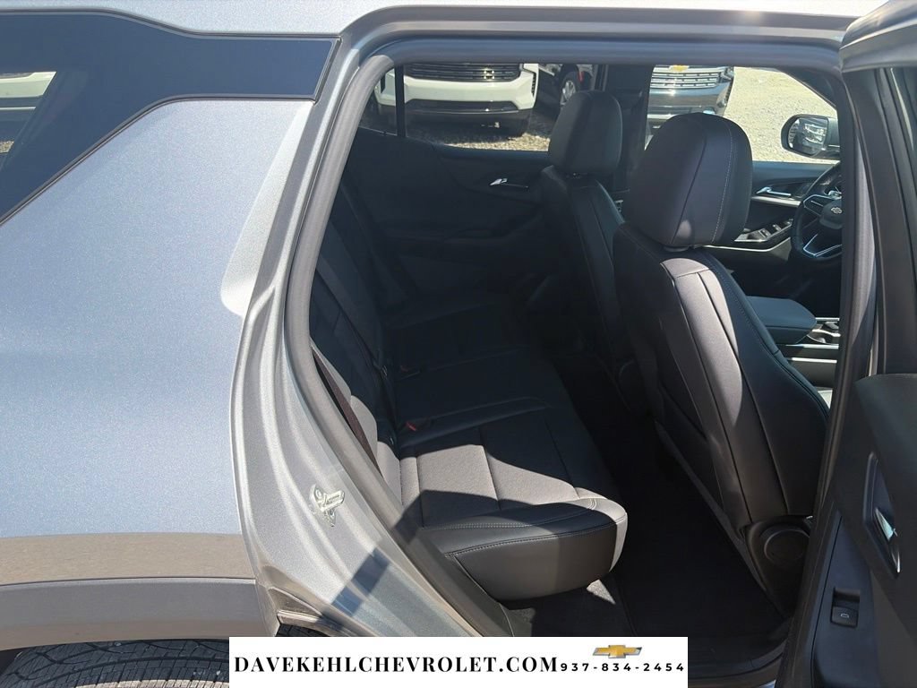 Used 2026 Chevrolet Equinox LT w/ Convenience Package II FWD image 21